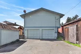 313 W 14th St, Port Angeles, WA 98362 - Photo 38