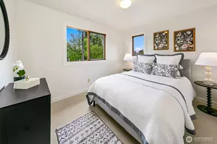 2046 26th Ave E, Seattle, WA 98112 - Photo 24