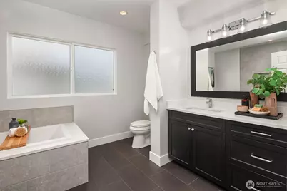 8530 54th Avenue NE, Seattle, WA 98115 - Photo 32