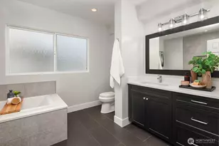 8530 54th Ave NE, Seattle, WA 98115 - Photo 32
