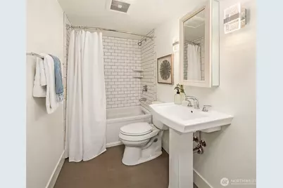 8530 54th Avenue NE, Seattle, WA 98115 - Photo 34