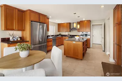 8530 54th Avenue NE, Seattle, WA 98115 - Photo 16