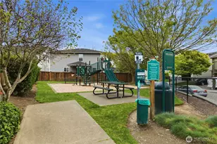 9929 195th Ave E, Bonney Lake, WA 98391 - Photo 32