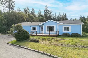 122 Derrick Rd, Port Angeles, WA 98362 - Photo 2