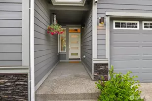 1402 89th Avenue Southeast, Tumwater, WA 98501 - Photo 2