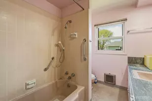 2014 Ocean Beach Hwy, Longview, WA 98632 - Photo 16