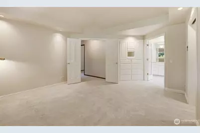8957 188th Street SW, Edmonds, WA 98026 - Photo 16