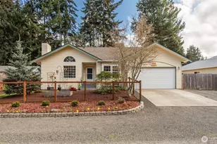 2010 Westview Dr, Port Angeles, WA 98363 - Photo 1