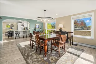 4014 SW 98th St, Seattle, WA 98136 - Photo 8