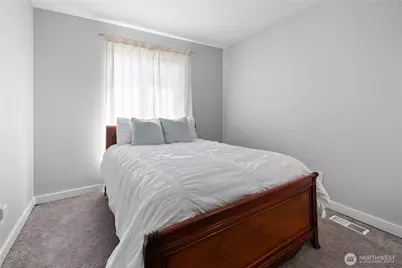 5000 Hansberry Street NW, Bremerton, WA 98311 - Photo 18