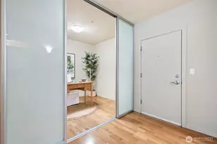 3104 Western Ave, Seattle, WA 98121 - Photo 16