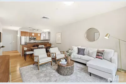 3104 Western Avenue #218, Seattle, WA 98121 - Photo 4