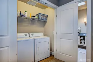 61 Pine St, Edmonds, WA 98020 - Photo 20