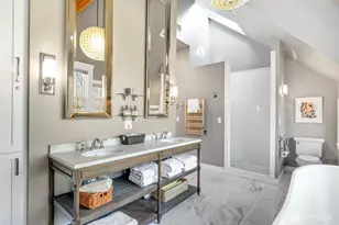 803 W Armour St, Seattle, WA 98119 - Photo 22