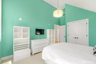 803 W Armour St, Seattle, WA 98119 - Photo 24