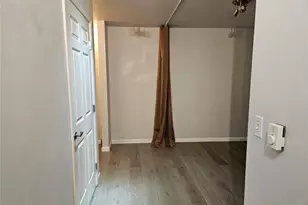 2530 15th Ave W, Seattle, WA 98119 - Photo 4