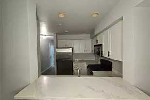 2530 15th Ave W, Seattle, WA 98119 - Photo 10