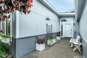 1838 Windflower Ln SE, Lacey, WA 98503 - Photo 2