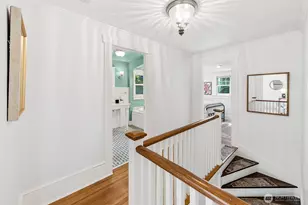 2127 Boyer Ave E, Seattle, WA 98112 - Photo 20