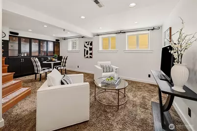 2127 Boyer Avenue E, Seattle, WA 98112 - Photo 28