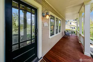 2127 Boyer Ave E, Seattle, WA 98112 - Photo 2
