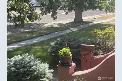 213 N 2nd Street, Dayton, WA 99328 - Photo 2