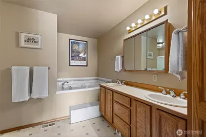 591 W Shelton Valley Road, Shelton, WA 98584 - Photo 16