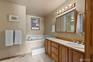 591 W Shelton Valley Rd, Shelton, WA 98584 - Photo 16