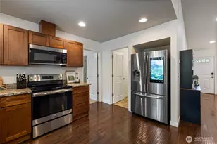 11102 288th St E, Graham, WA 98338 - Photo 10