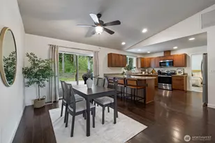 11102 288th St E, Graham, WA 98338 - Photo 6
