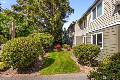 820 Cady Road #F105, Everett, WA 98203 - Photo 2