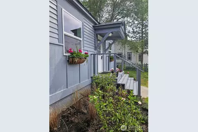 108 W 3rd Street, Lind, WA 99341 - Photo 2