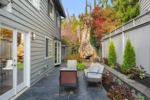 8255 SE 59th St, Mercer Island, WA 98040 - Photo 18