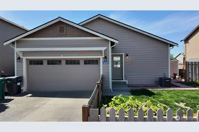 3224 Loch Ness Loop, Mount Vernon, WA 98273 - Photo 2