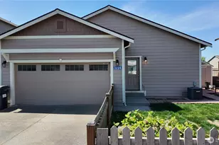 3224 Loch Ness Loop, Mount Vernon, WA 98273 - Photo 2