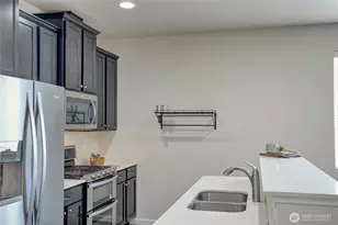 3224 Loch Ness Loop, Mount Vernon, WA 98273 - Photo 10