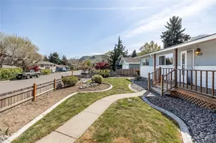 312 Marie Ave, Wenatchee, WA 98802 - Photo 2