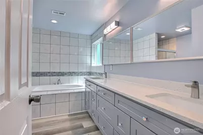 27025 14th Avenue S, Des Moines, WA 98918 - Photo 12