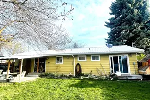 104 W 1st St, Waterville, WA 98858 - Photo 4