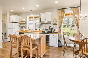 981 W Hendrickson Rd, Sequim, WA 98382 - Photo 8