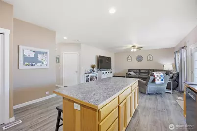 802 Willow Avenue NE, Quincy, WA 98848 - Photo 10