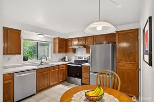 75 NW Columbia, Oak Harbor, WA 98277 - Photo 8