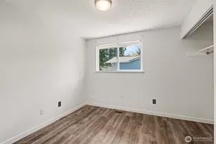 8203 181st Ave E, Bonney Lake, WA 98391 - Photo 24