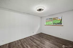 8203 181st Ave E, Bonney Lake, WA 98391 - Photo 22