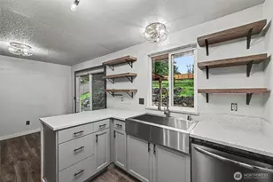 8203 181st Ave E, Bonney Lake, WA 98391 - Photo 16