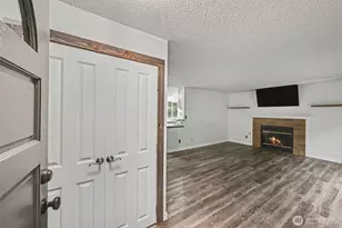 8203 181st Ave E, Bonney Lake, WA 98391 - Photo 6