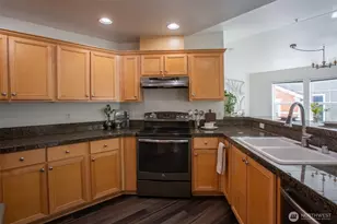 10620 221st Ln NE, Redmond, WA 98053 - Photo 14
