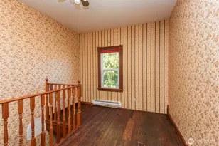 318 W 8th St, Port Angeles, WA 98362 - Photo 36