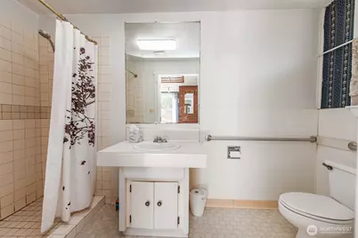 318 W 8th Street, Port Angeles, WA 98362 - Photo 22