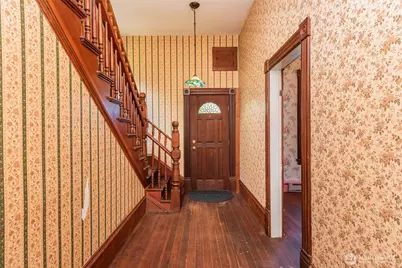 318 W 8th Street, Port Angeles, WA 98362 - Photo 30